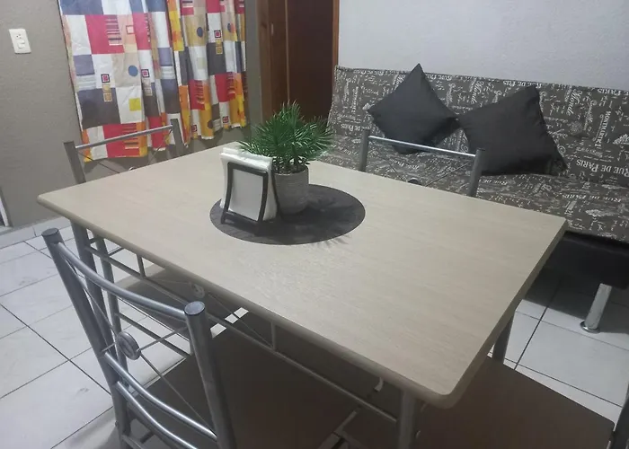 Agradable Y Cómodo Departamento A 5 Minutos Del Aeropuerto Apartamento