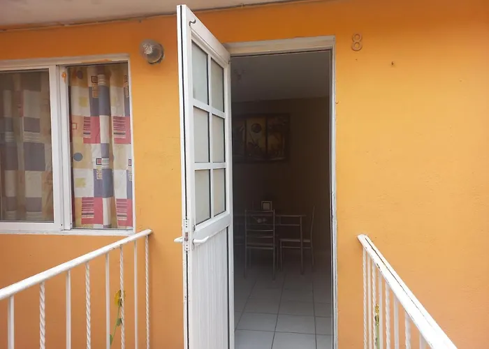 Agradable Y Cómodo Departamento A 5 Minutos Del Aeropuerto